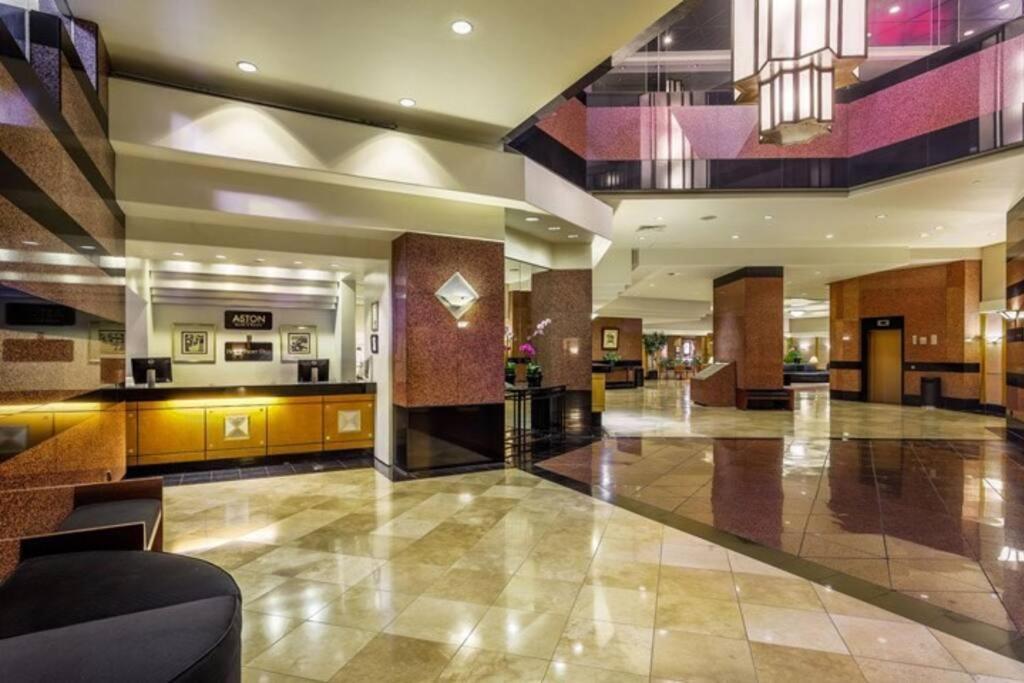 2Br Downtown High Ceiling Free Parking And Wifi Apartment Хонолулу Екстериор снимка